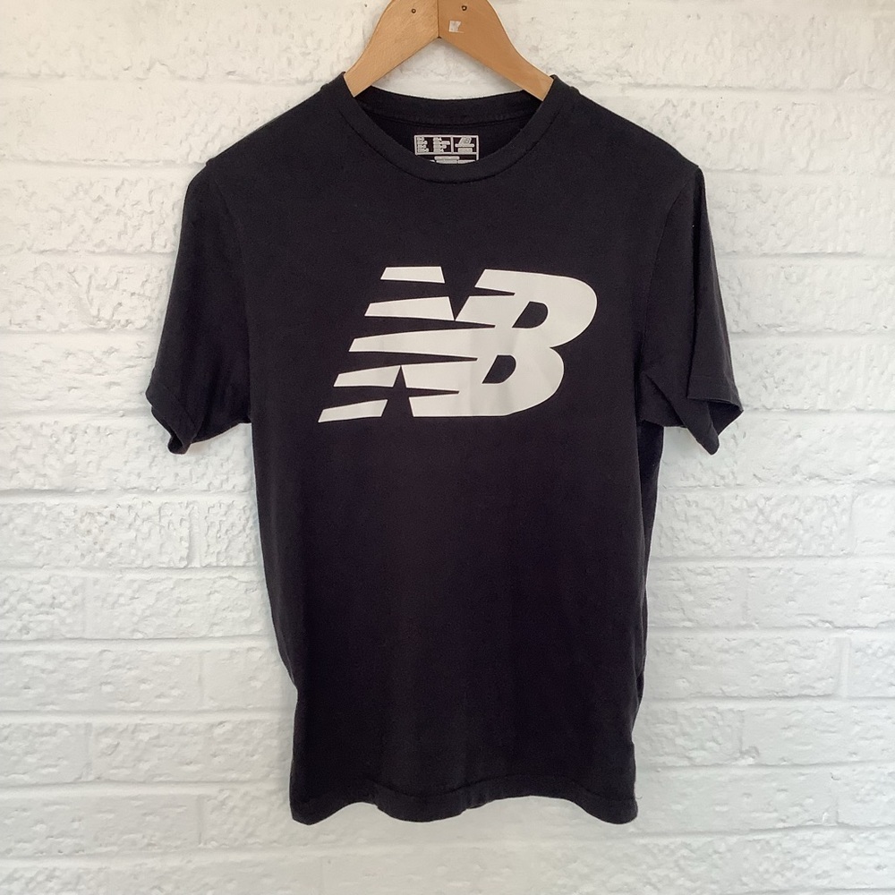 New Balance Crew Neck T Shirt - Size M - Black & White - Cotton - P2P 21” - Picture 7 of 7